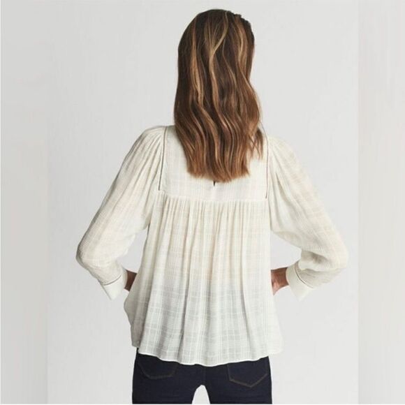 REISS NWT MARCIA LADDER INTEREST
BLOUSE in White/Cream Size 6 - Picture 5 of 11